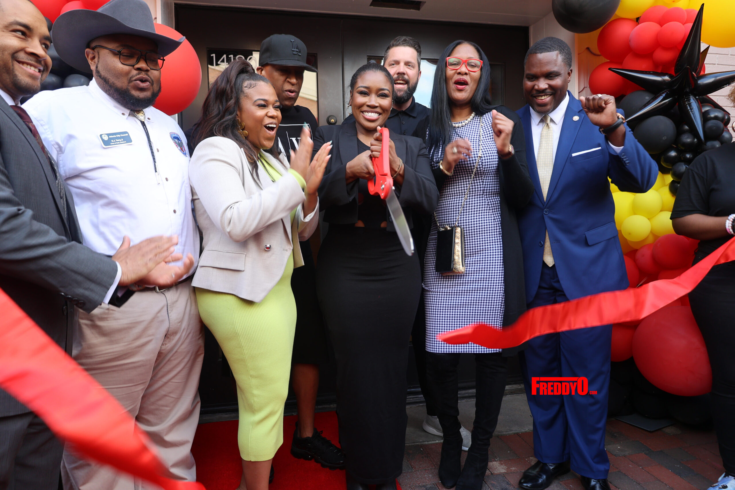 Angry Crab Shack ATL Midtown Celebrates Their Grand Opening with Family Fun, Giveaways, Elected Officials, Celebrities & More